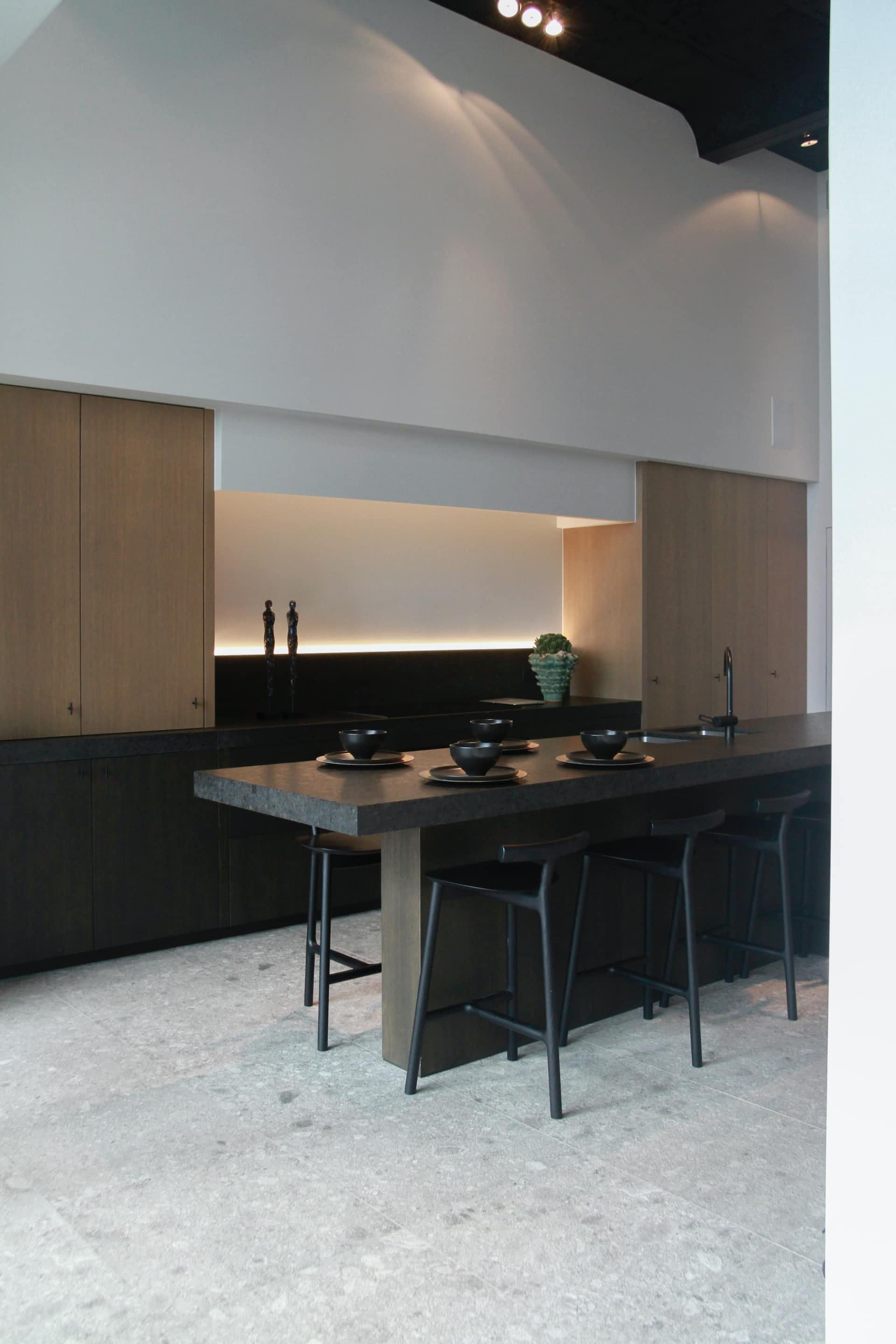Light Wood Shaker Kitchen Design